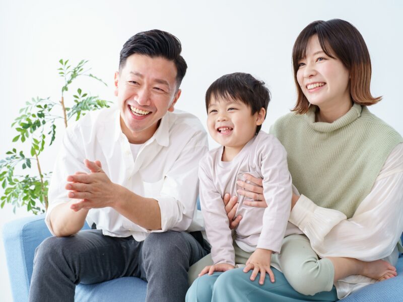 シングル女性が精子提供を選ぶ前に確認したい3つのこと｜法的・経済的・社会的視点